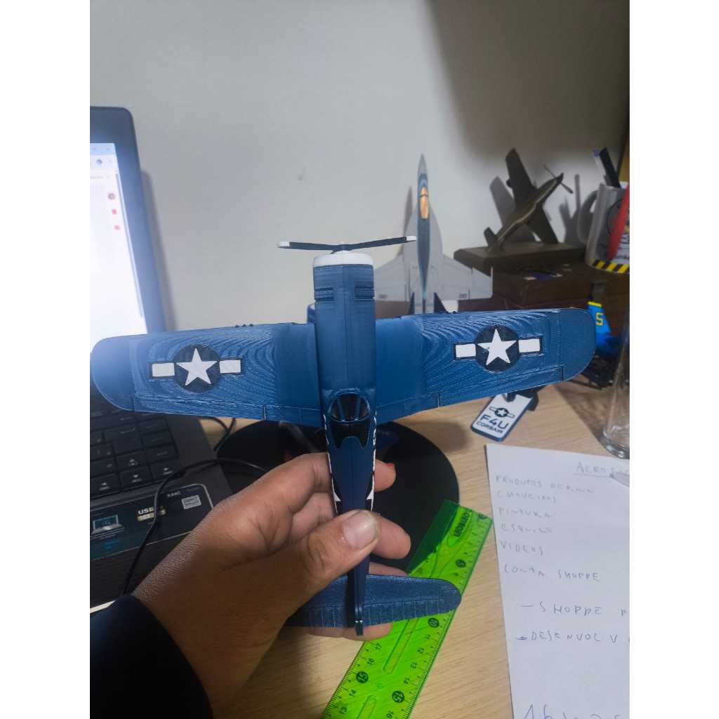 Miniatura Avião Caça F4U Corsair + 2 Suportes Maquete Colecionador