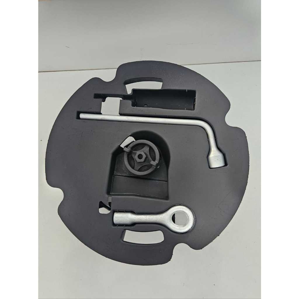 Kit Macaco/Chave Roda/Gancho Rebocador Palio 96/01 Original