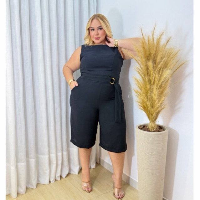 MACACÃO PANTACOURT Plussize 50 e 52