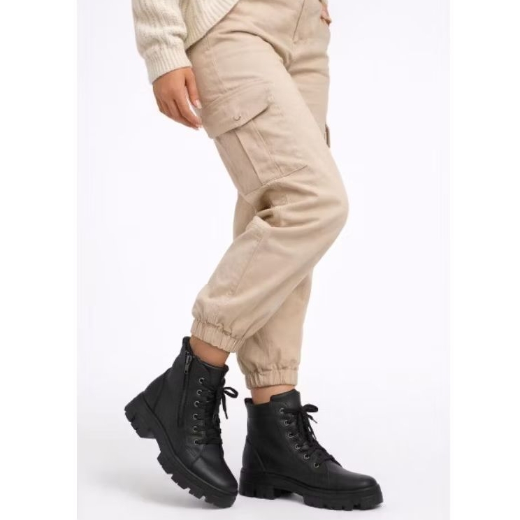 bota coturno feminina preto sintético salto Tratorado cano curto fecho por zíper novo moda brechó