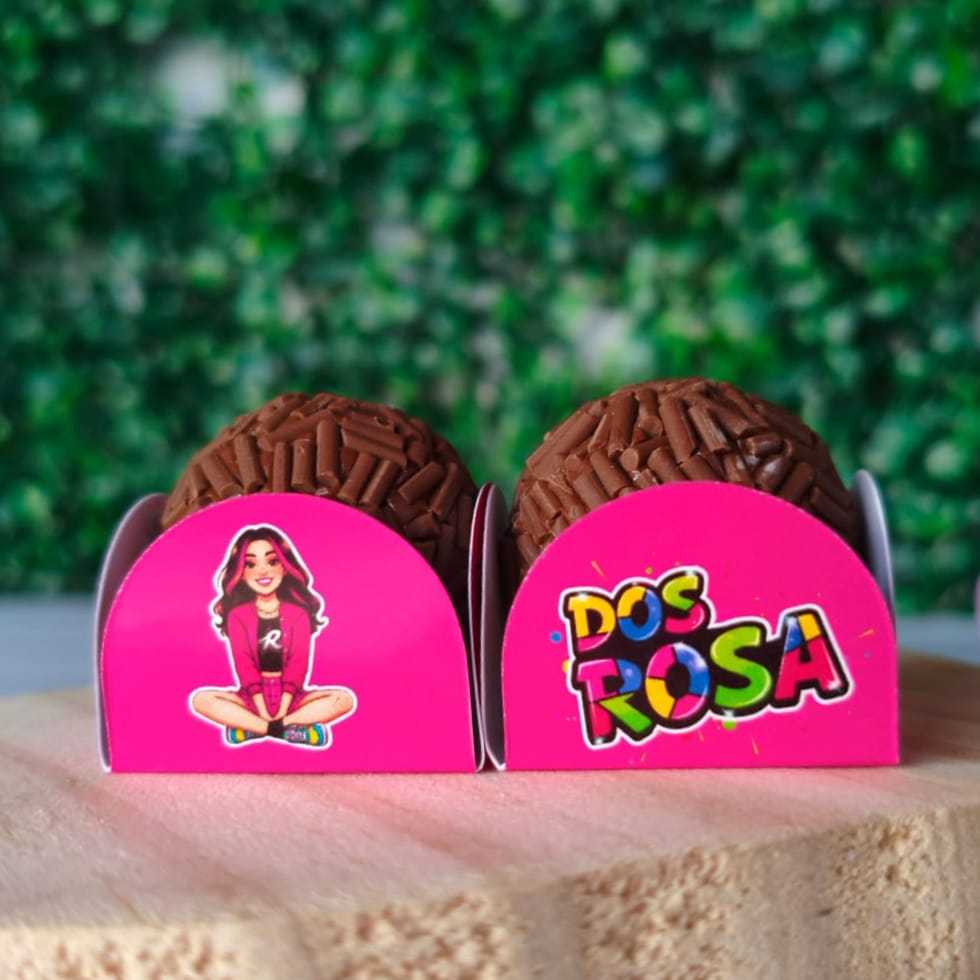 Forminhas para Docinhos Dos Rosa Emilly Vick Personalizadas 4 Pétalas Brigadeiro Festa Aniversário Doces Lembracinhas