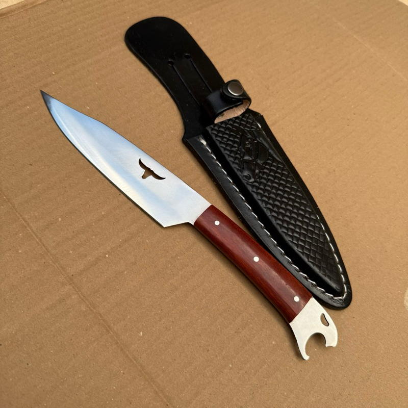 Faca Artesanal Com Abridor Inox 420 Com Bainha de Couro Legítimo Afiada