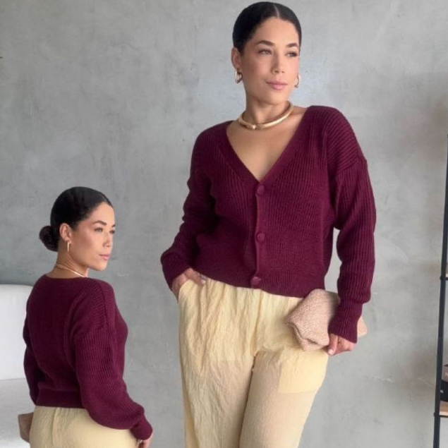 Casaco Botões Tricô Feminino Ombro Caído Tricot Moda Inverno Tecido Texturizado Crochê