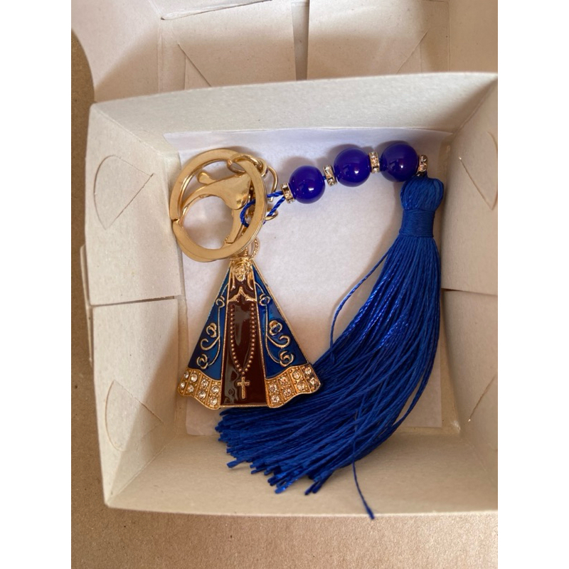Chaveiro de Nossa Senhora Aparecida com Tassel em Caixinha Presente | Lembrancinha Religiosa