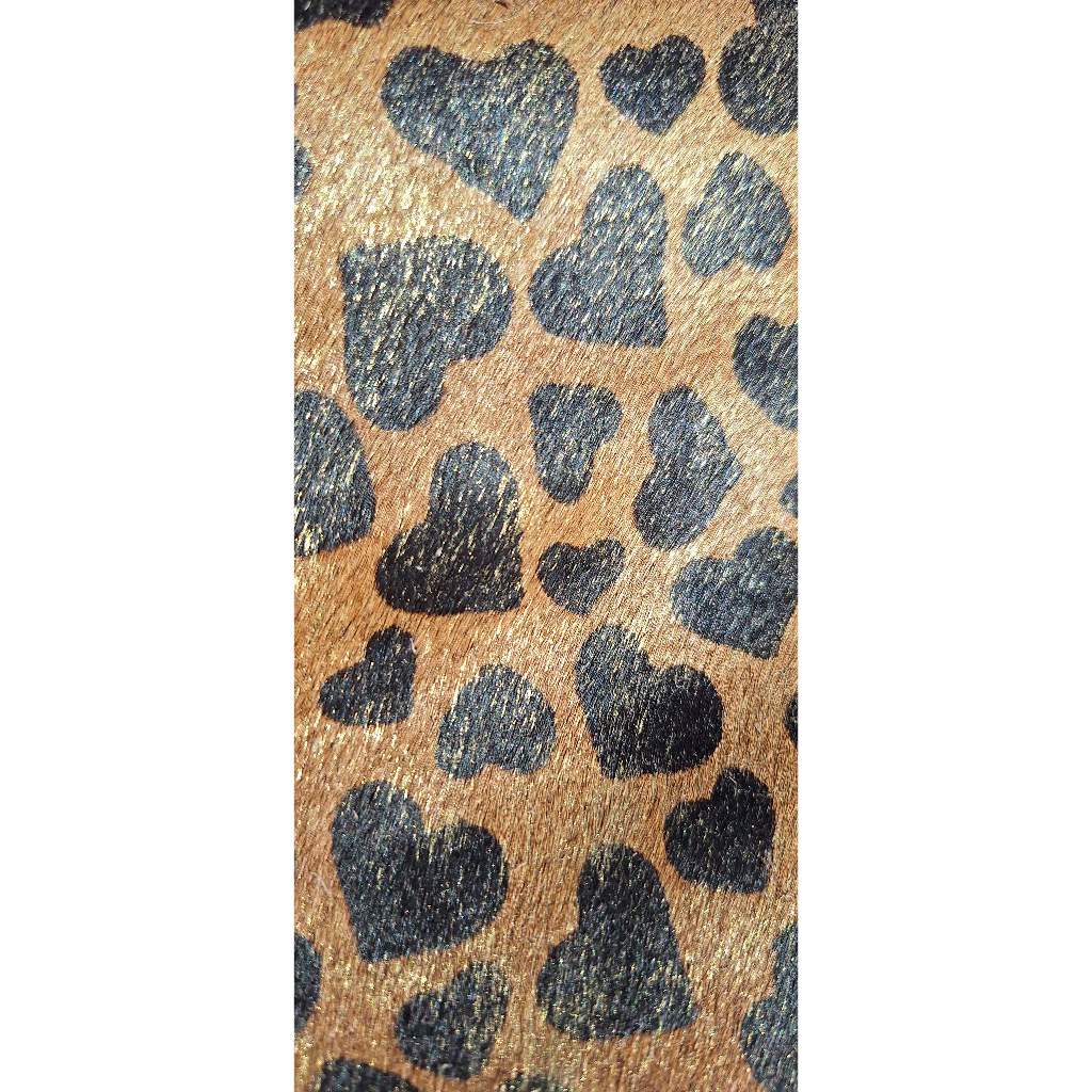 Retalho Couro com pelo Coração