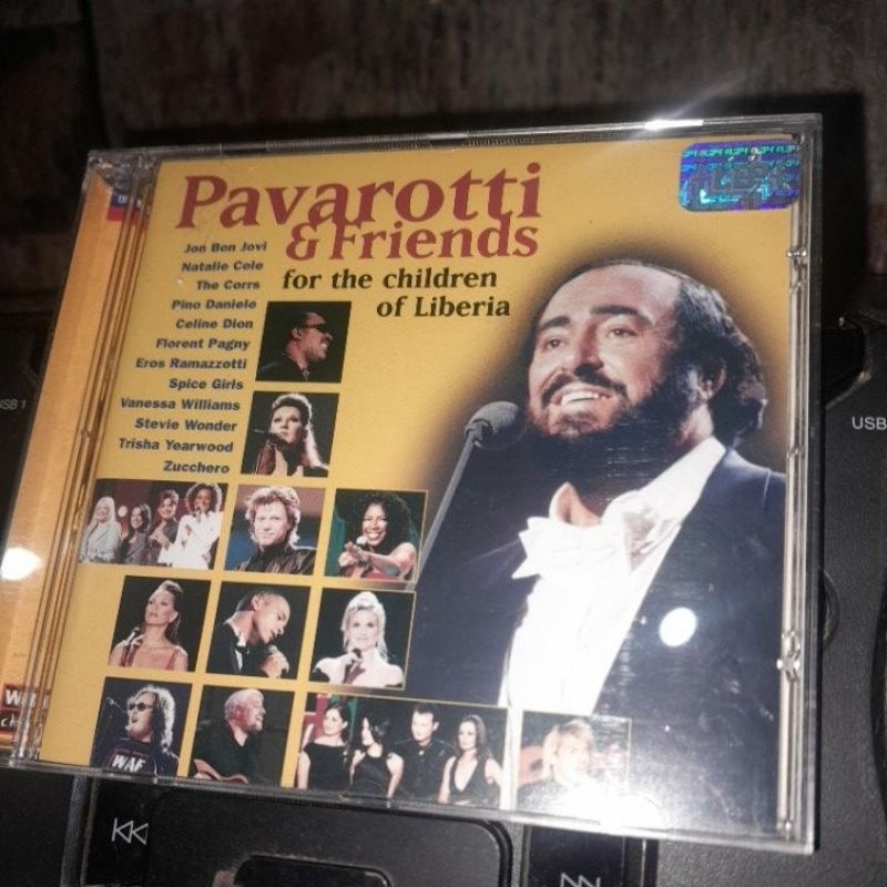 CD ORIGINAL- PAVAROTTI  & FRIENDS "For The Children of Liberia" de época NACIONAL/ACRÍLICO/ Bon Jovi