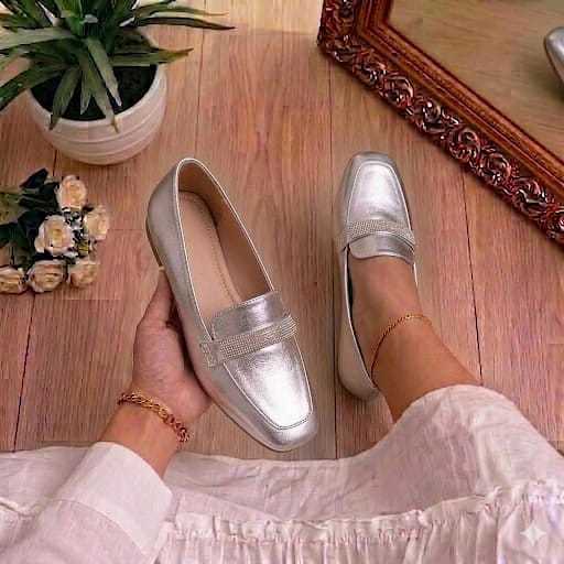 Sapatilha Feminina Confortável Luxo Elegante Mocassim Sapato Feminino Bico Quadrado Prata Strass