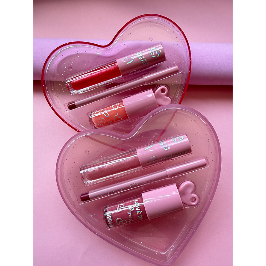 KIT LABIAL GLOSS LAPIS LABIAL PARA CONTORNO E GLOSH COM O POTE DE CORAÇÃO