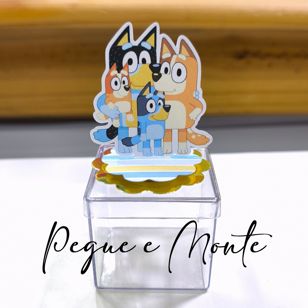 BLUEY Kit Apliques 3D em pé 5cm de base DOURADA p/ Caixa Acrílica Lembrancinha de Festa – 20 Modelos Tag