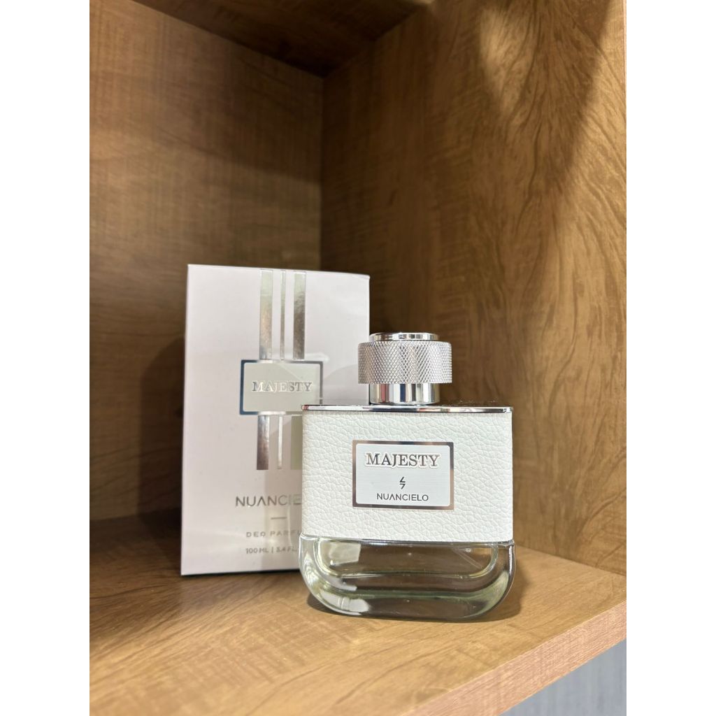 Perfume Majesty Nuancielo Amostr - Leia a descrição