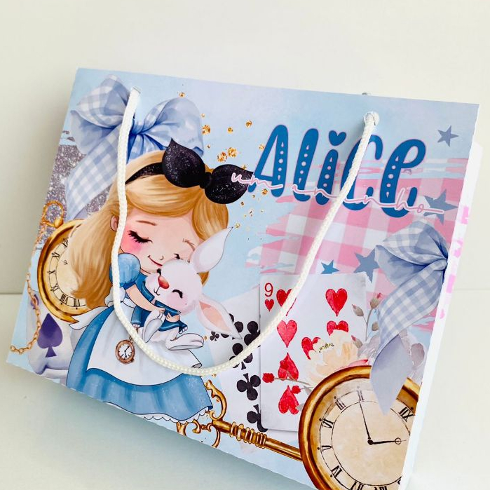 10 Sacolinha Personalizada TAM G Alice no País das Maravilhas | Lembrancinha Personalizada 🎉JÁ MONTADA