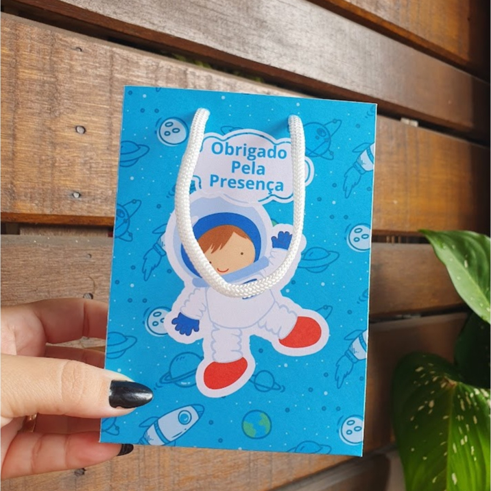 Sacolinha Personalizada P Tema MENINO ASTRONAUTA AZUL - PEGUE E MONTE– Lembrancinha Infantil Aniversário PRONTA ENTREGA