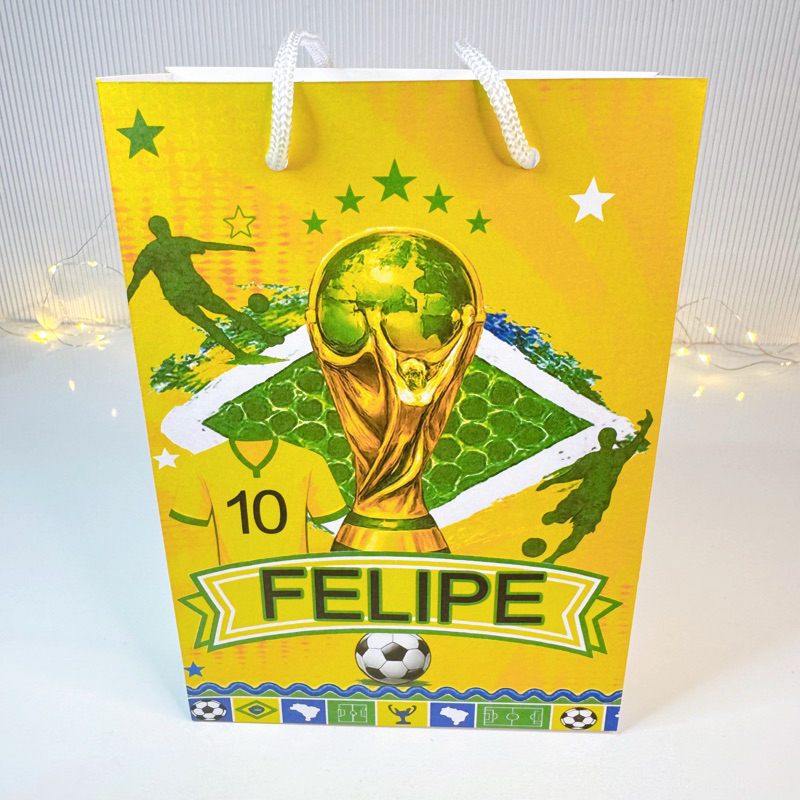 Kit Sacolinhas Personalizadas Futebol Brasil l MONTE Lembrancinha Festa Infantil