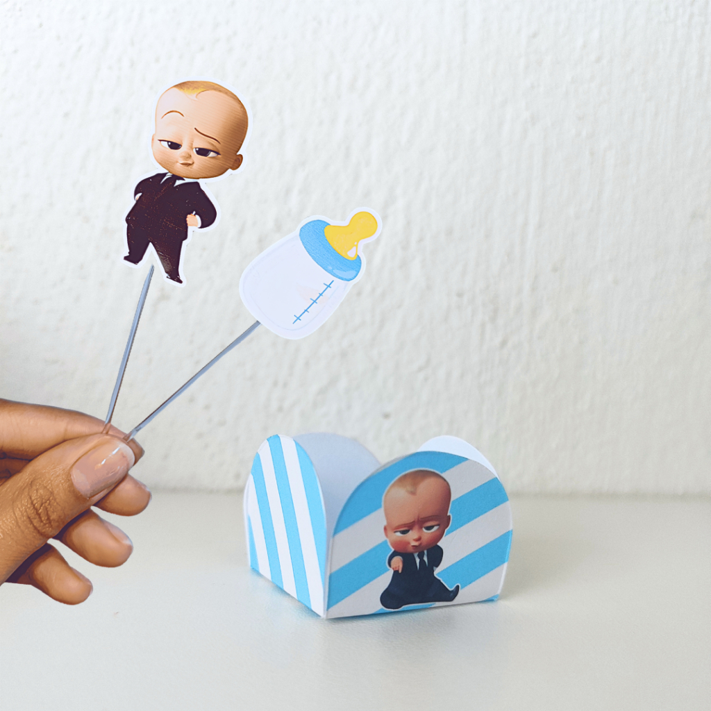 Forminhas personalizadas de doce e tags de docinhos tema Poderoso Chefinho aniversário Lembrançinhas
