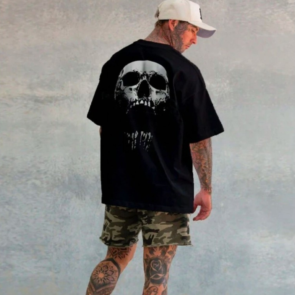 Camiseta Oversized Streetwear Caveira Academia