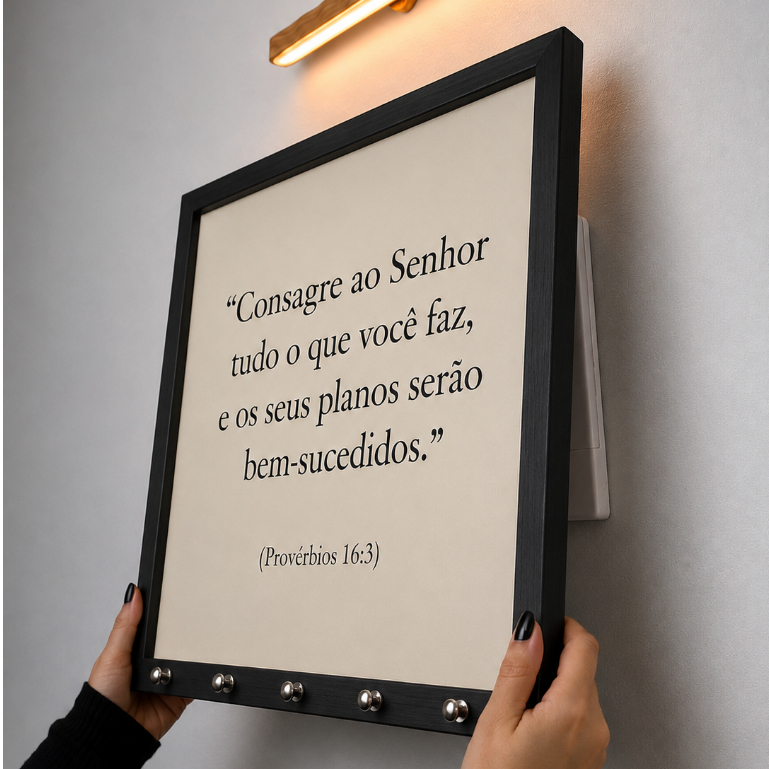 Quadro cobre caixa de Luz 43x43 com PORTA CHAVES resina  Consagre ao Senhor tudo...  Provérbios Cristã  decoração/casa