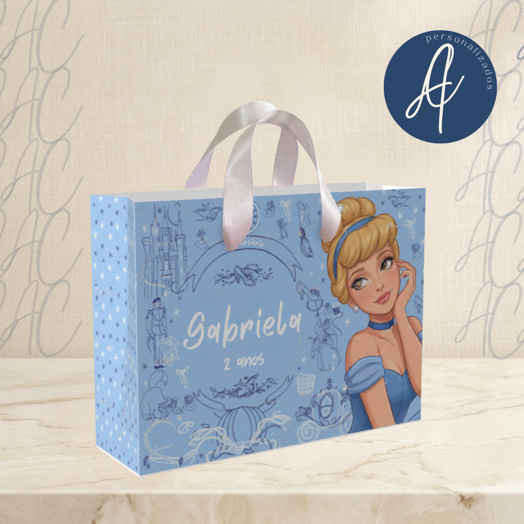 JÁ MONTADA - Kit sacola personalizada tema Princesas Cinderela, Bela | Lembrancinha | Aniversário Infantil | Festa