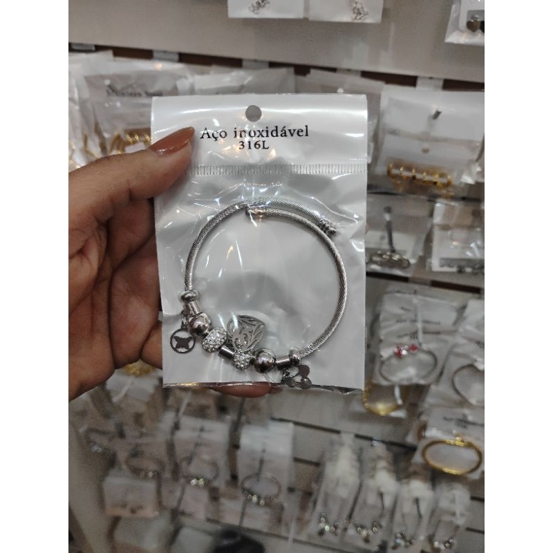 Pulseira Feminina em Aço Inoxidável 316L com Pingentes – Ajustável | Antialérgica
