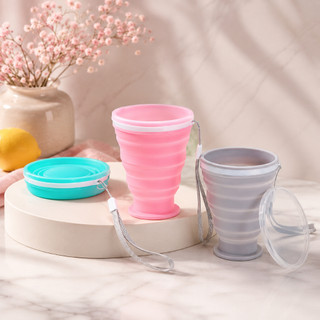 Copo Retrátil Dobrável Reutilizável em Silicone com Tampa