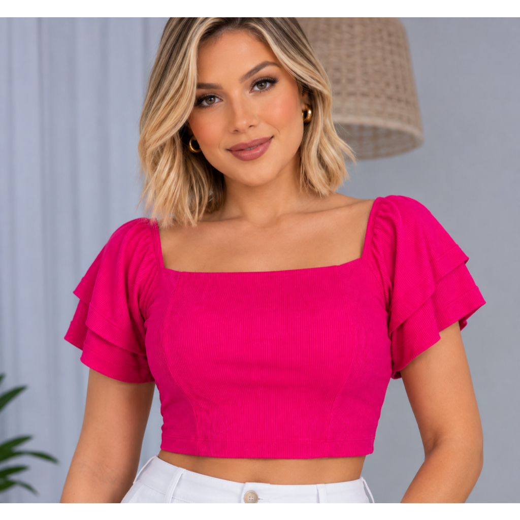 Blusa Feminina Cropped Plus Size Samanta Babado na Manga Tecido Canelado Suave – Casual Elegante