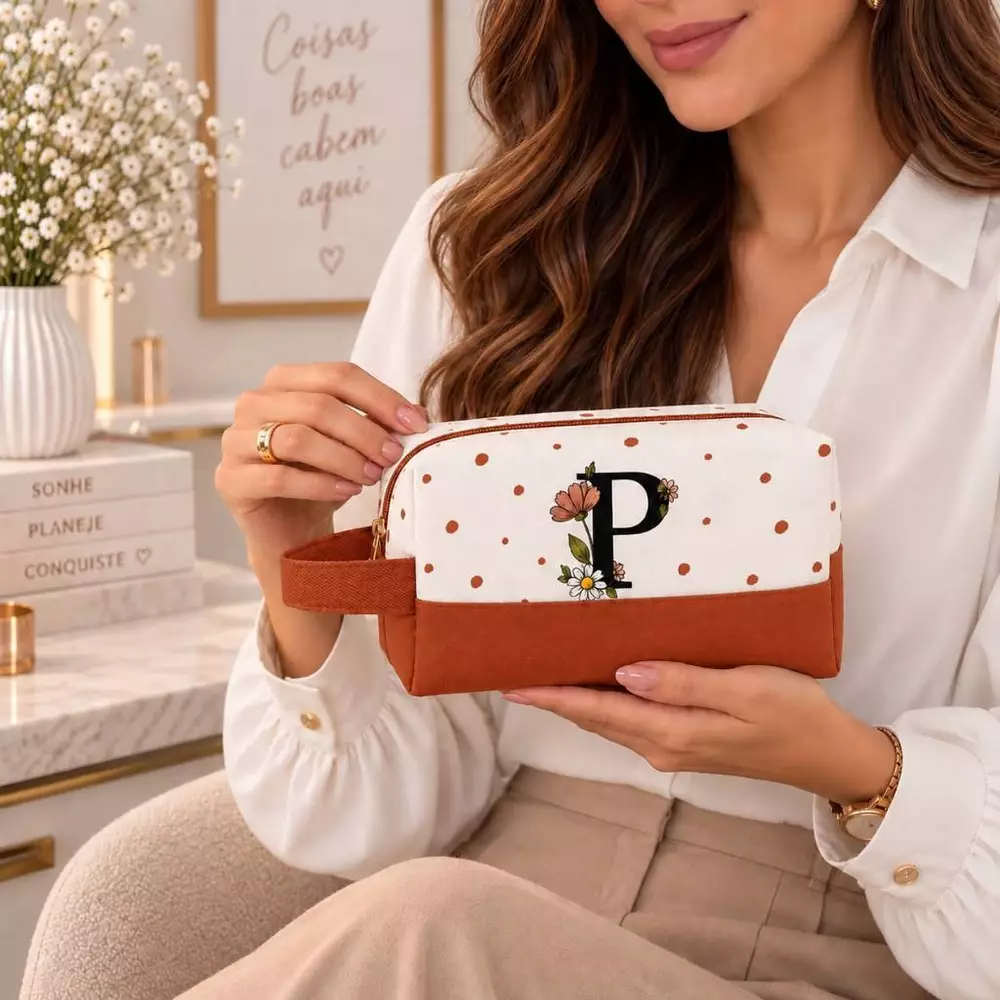 Necessaire Feminina Personalizada com Inicial e Alça Porta Maquiagem Organizador de Bolsa Estojo Viagem Presente