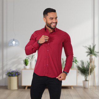 Camisa masculina social slim manga longa lisa luxo sem bolso algodão oferta não amassa e não desbota