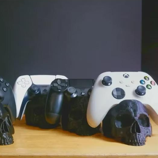 Suporte Stand para Controle Caveira Skull - (PS4, PS5, Xbox) - 3D Premium
