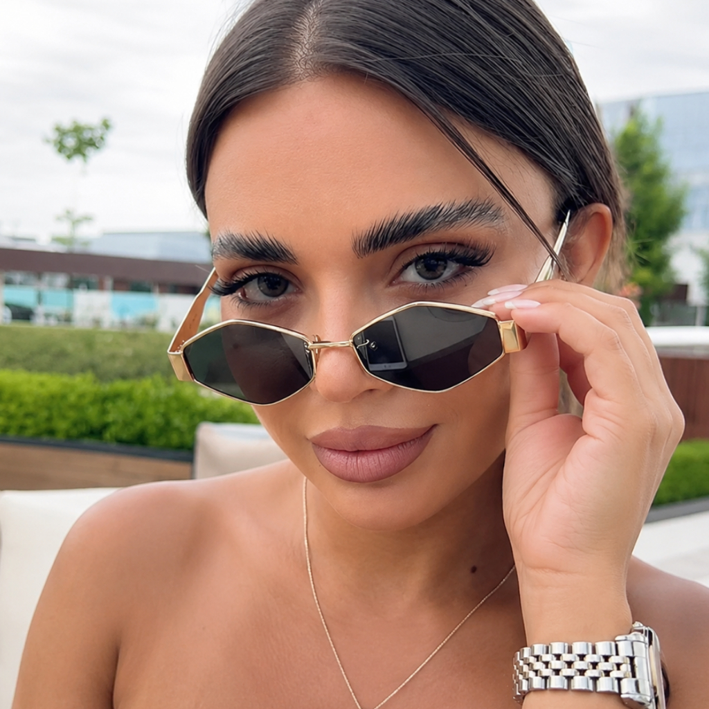 Óculos de Sol Losangular Polygonal Triângulo Retrô da moda Fashion UV400 Haste Dourada Blogueira