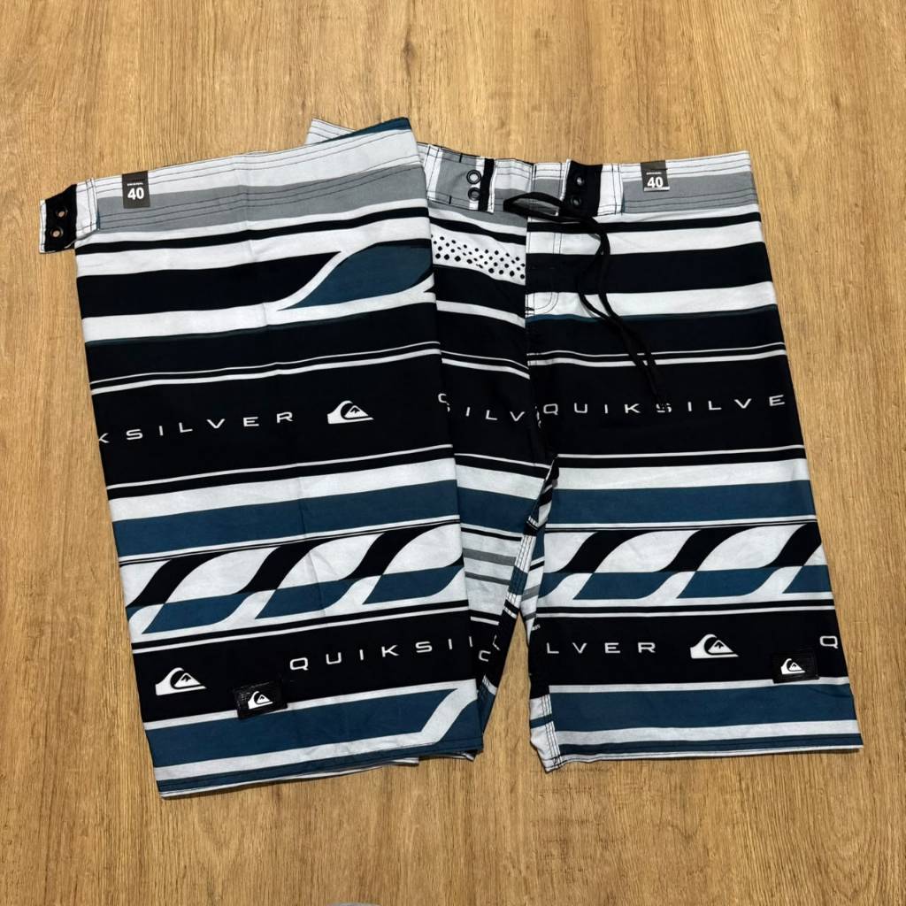 Bermuda Quiksilver Elastano Tactel Estampada Mod.53