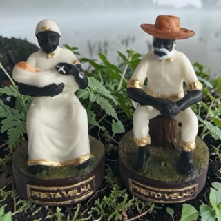Casal Preto Velho E Preta Velha Em Resina 08cm em Oferta na Shopee