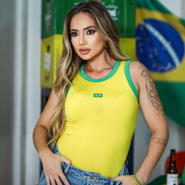 Blusa Feminina Regata com Bandeira do Brasil Verde e Amarela Copa do Mundo Torcida P M G Suplex