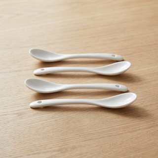 Kit 4 Colheres de Porcelana 11cm para Sobremesa Café Açúcar e Sal Brancas Resistente Uso Diário Cozinha em Oferta na Shopee