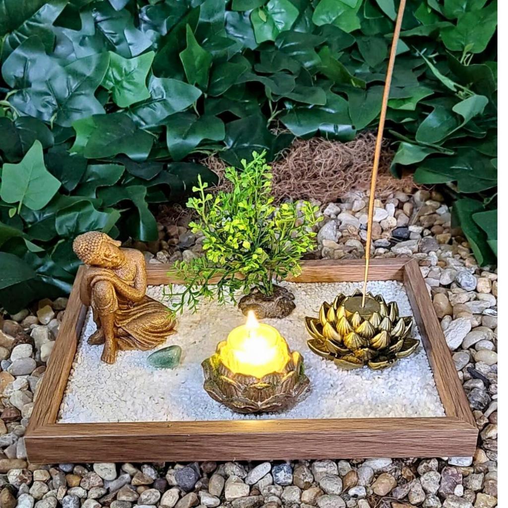 Imagem Jardim Zen Buda Hindu Tibetano C/ Incensário, Porta Vela em Resina e Vela de Led Bandeja de Madeira
