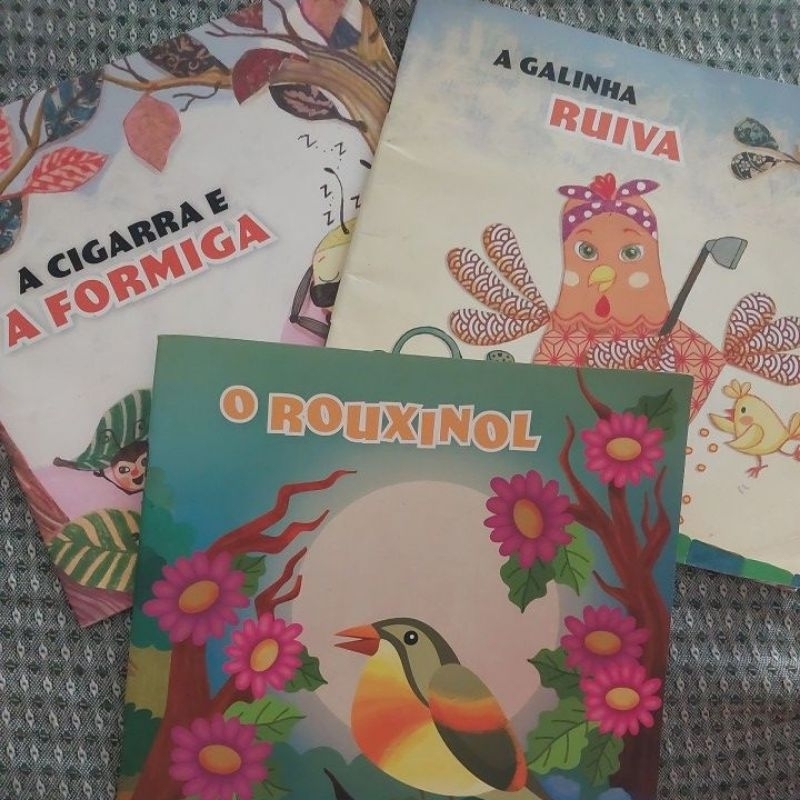 Kit  3 livros alfabetização LETRA ALTA; O Rouxinol; A Galinha ruiva;A cigarra e a formiga.