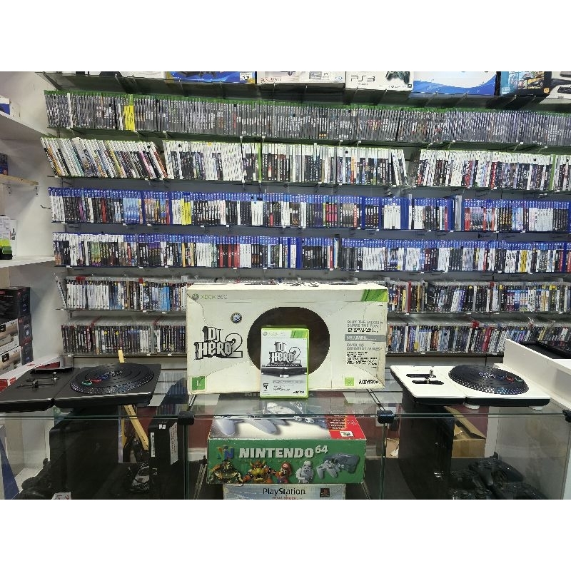 BUNDLE DJ HERO 2 XBOX 360 ORIGINAL 2 PICK-UPS