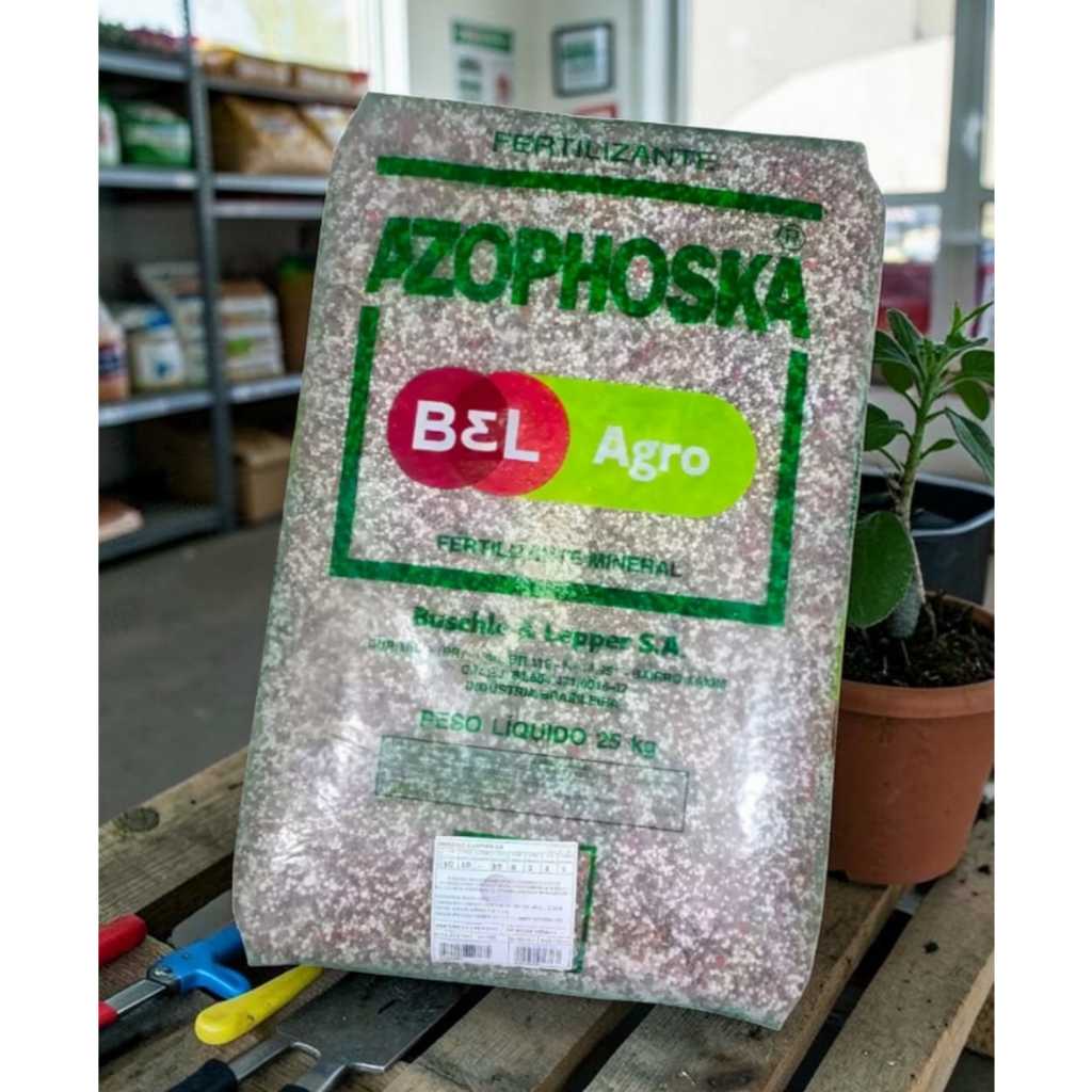 Adubo Fertilizante  Orgânico NPK 10 10 10 25Kg Para Plantas Flores Hortas Gramados Arvores Rosas do deserto Frutas