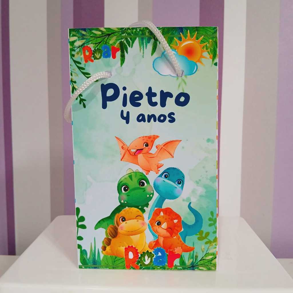 Sacolinha Surpresa Personalizada Dinossauro Baby Menino - Lembrancinha Aniversário - Tamanho P - PEGUE E MONTE