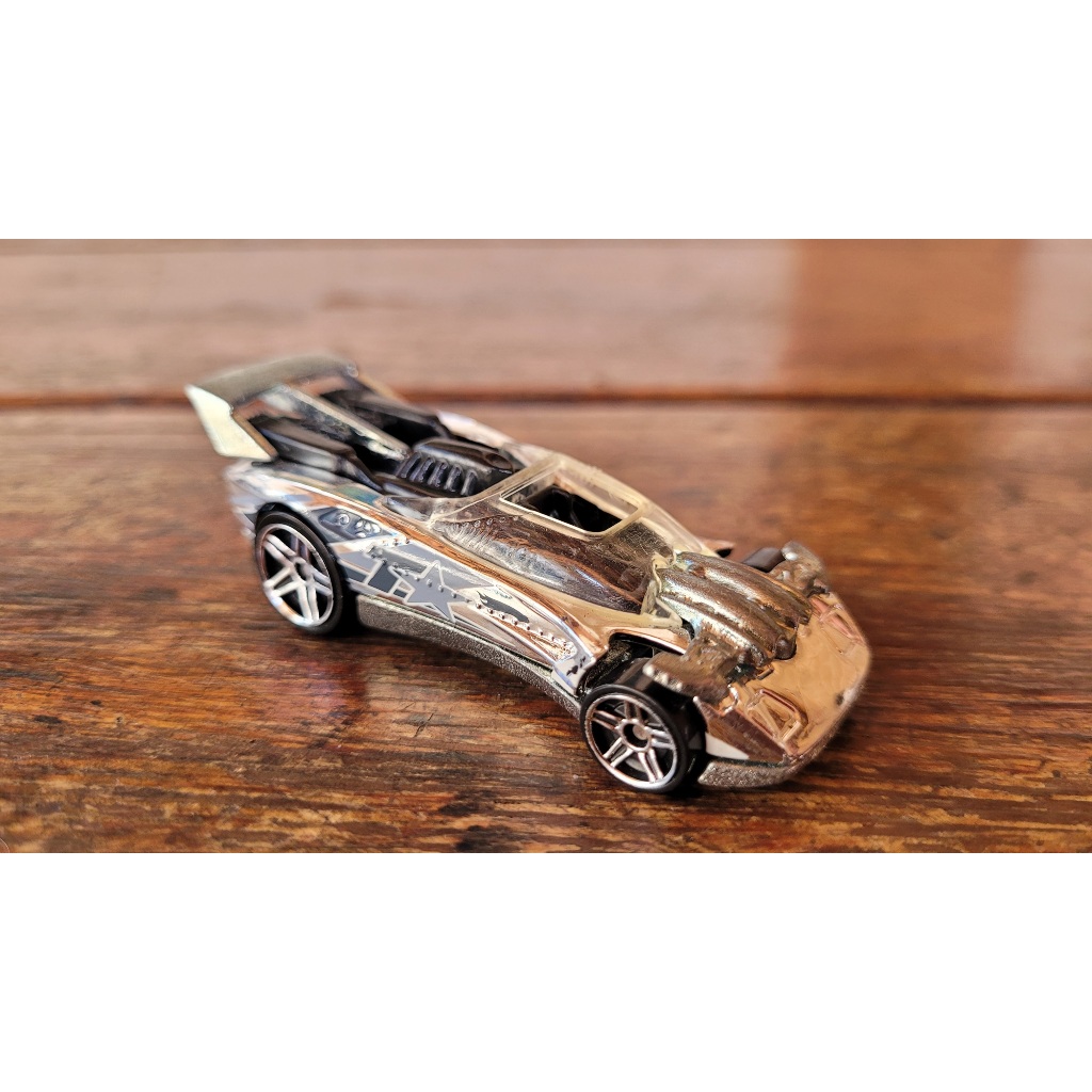 Hot Wheels - Flathead Fury "Acceleracers" Prata - Track Stars 2007 (Fora da Embalagem) - 1:64