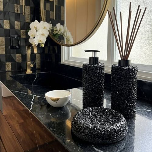 Kit Lavabo feito em Cascalho de Ônix, Requinte e Elegância Para Seu Espaço