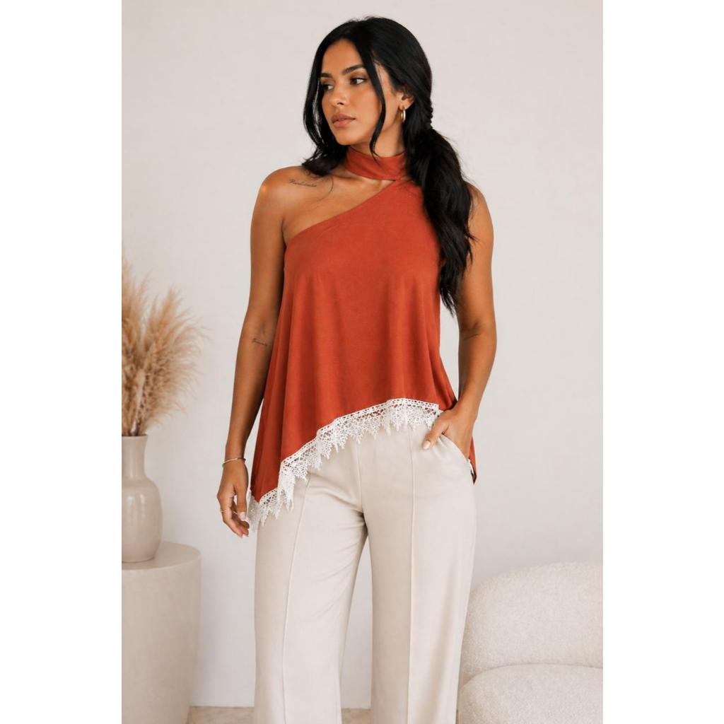 Blusa Feminina Assimétrica com Renda | Regata Elegante Moda Casual Chic Verão 2026 | Blusinha Soltinha Sofisticada Vária