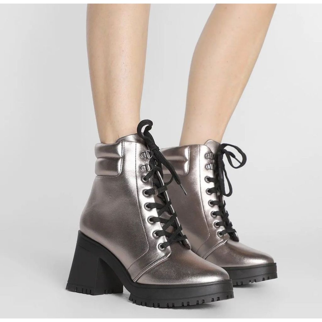 Bota Coturno Vizzano Feminina Metalizada Tratorada Cano Curto