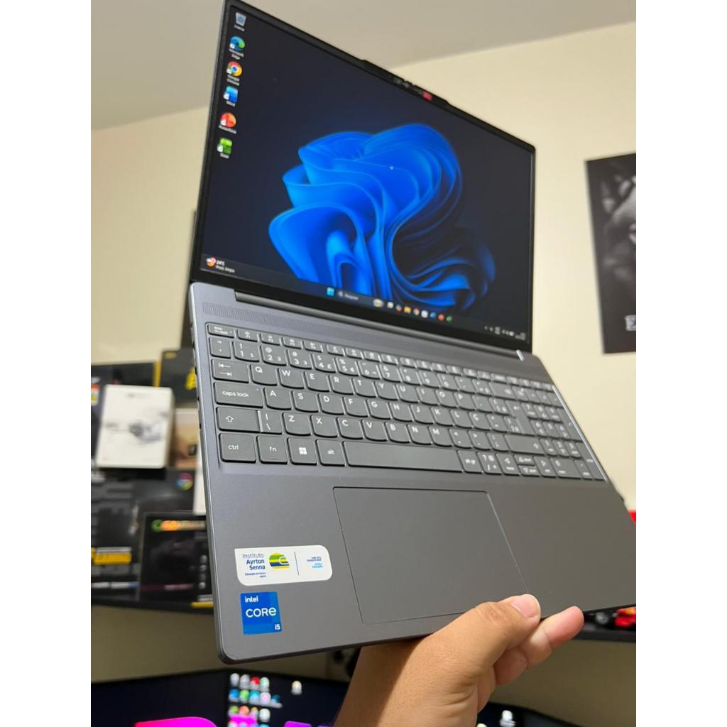 Notebook Lenovo IdeaPad Slim 3i Intel Core i5 13420H 16GB  DDR5 RAM 512GB SSD