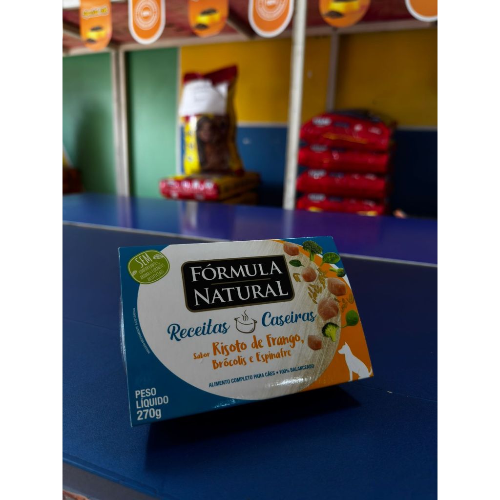 Ração Úmida Fórmula Natural Receitas Caseiras Cães Adultos Risoto de Frango, Brócolis e Espinafre 270g