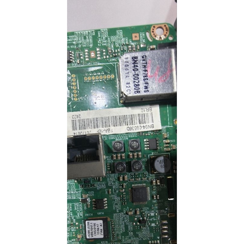 Placa principal da TV Samsung Smart LED, compatível com os modelos UN40J5200AG, UN43J5200AG e UN48J5200AG.