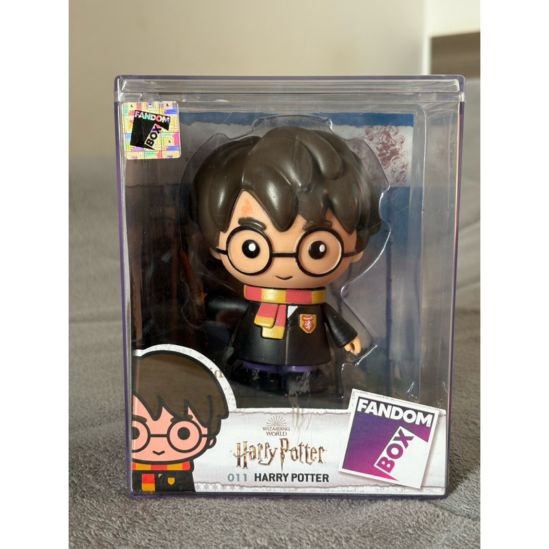 Boneco de Vinil Harry Potter Fandom Box - Detalhes Fiel, Expositor Acrílico, Coleção Indispensável
