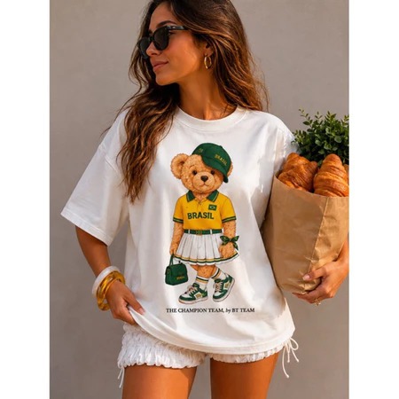 Camiseta Feminina Ursinha Bear Brasil Tendência 2026 T-shirt 100% Algodão Camiseta Copa Do Mundo Torcedora Estampada