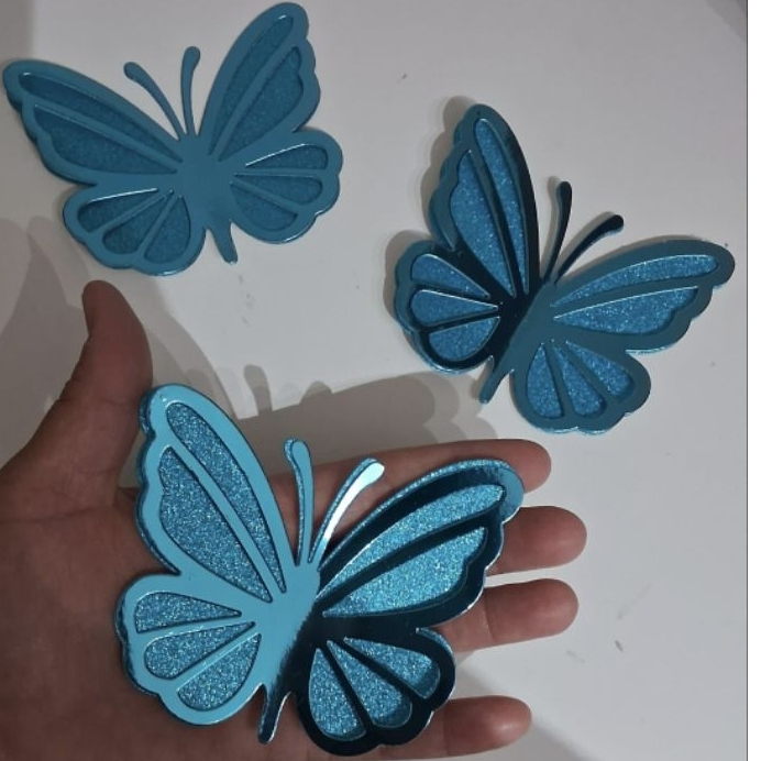Borboletas Vazadas Dourada 10 CM -Jardim Encanto, jardim das borboletas/Lembrancinhas e apliques