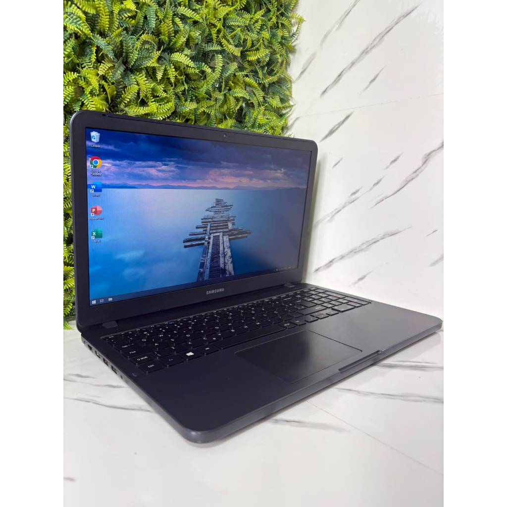 NOTEBOOK SAMSUNG DUAL CORE 4GB RAM 120GB SSD TELA GRANDE USADO FORMATADO