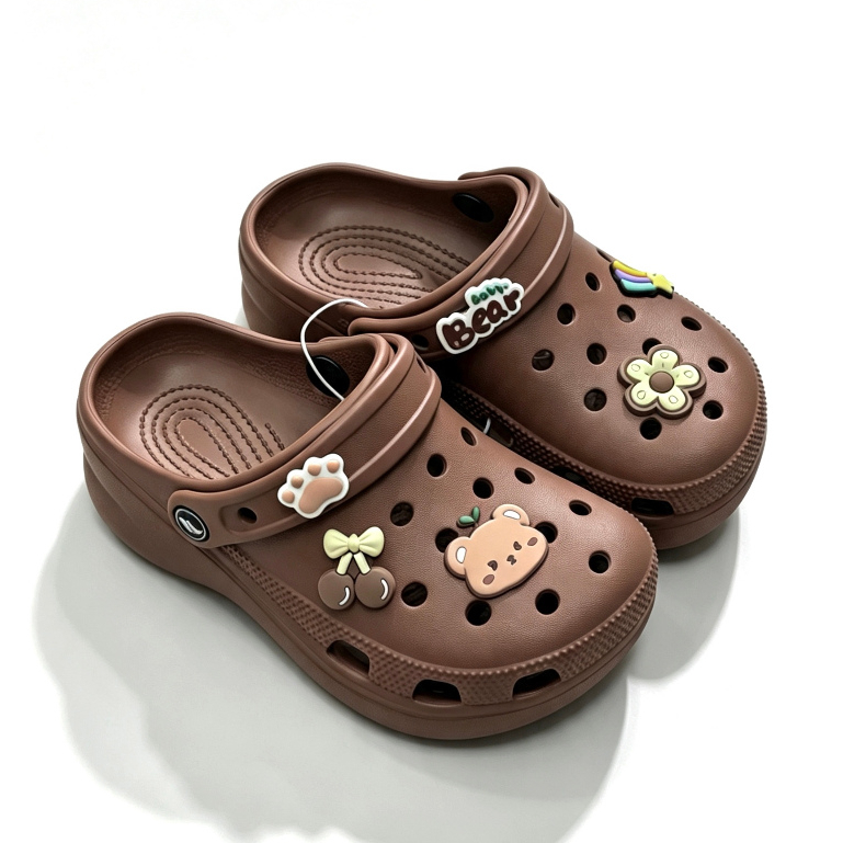 Chinelos platforma para infantil Criança com pingente aleatoriamente - Leve e Confortáveis sem odor 100%EVA