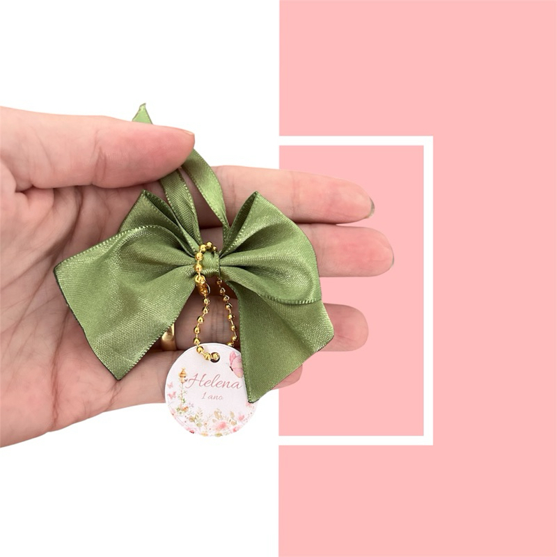 MINI LAÇO de cetim (5cm) com MINI TAG (2,5cm) personalizada + correntinha para lebrancinhas/ mini bomboniere